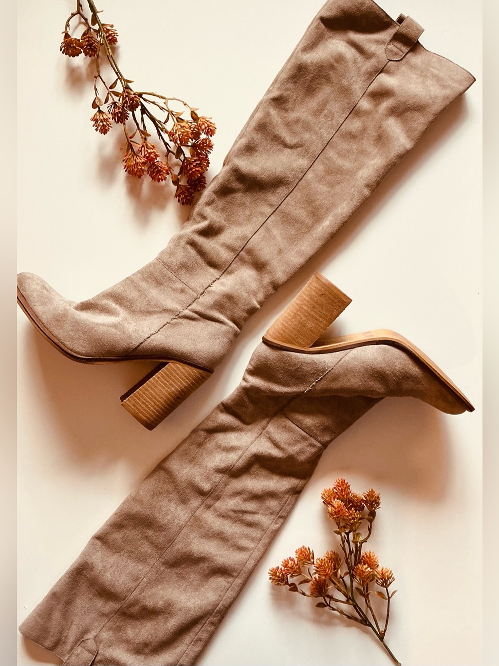 Mi.iM Tall Suede Boots Sz 7